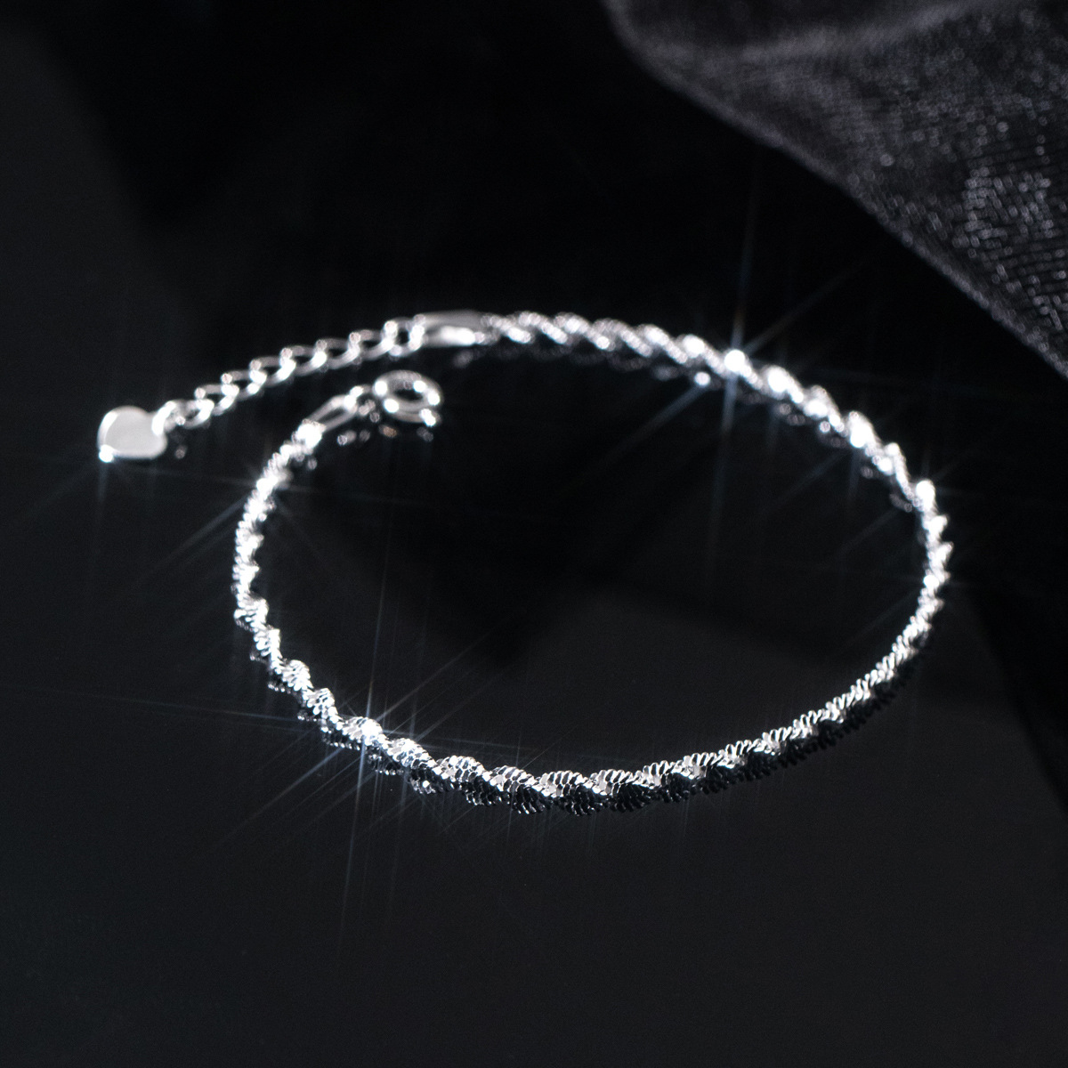Women'S Accessories Trends 2026 - 여성용 팔찌 2026 트렌드 실버 925