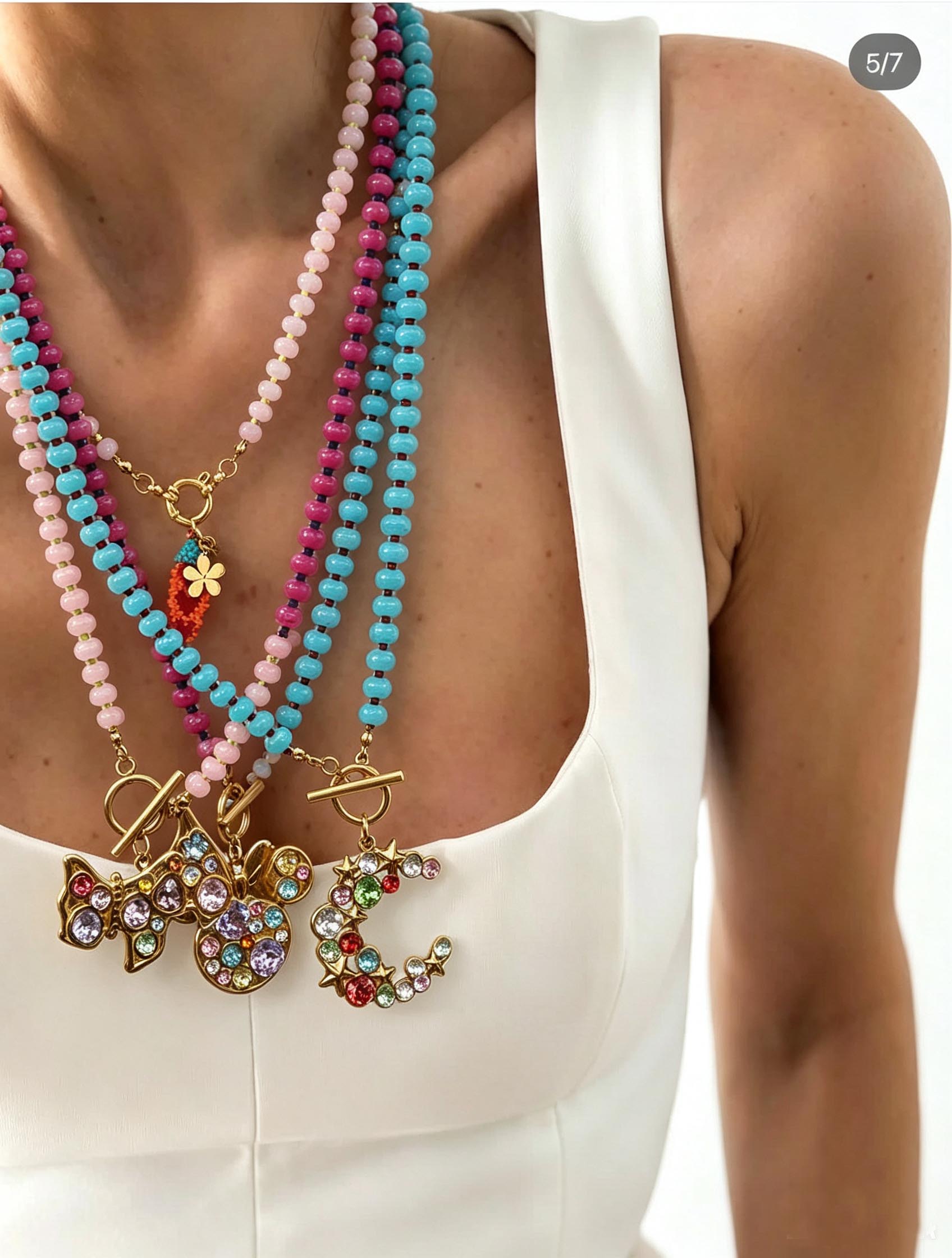 Women'S Accessories Trends 2026 - 핸드메이드 보헤미안 스타일 비즈 목걸이 2026년