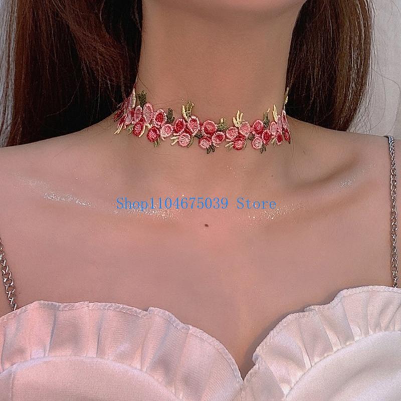 패셔너블한 자수 꽃 레이스 초커 목걸이, 스타일리시한  - Women Accessories Pk 리뷰 및 가격