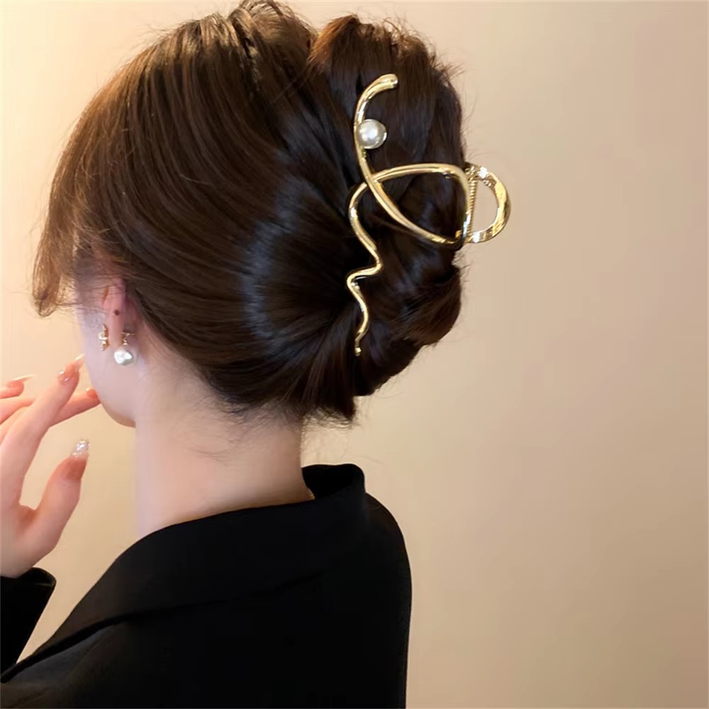 빅 웨이브 펄 헤어핀 메탈 클로 클립 골드 실버 블랙  - Women Accessories Sale 리뷰 및 가격