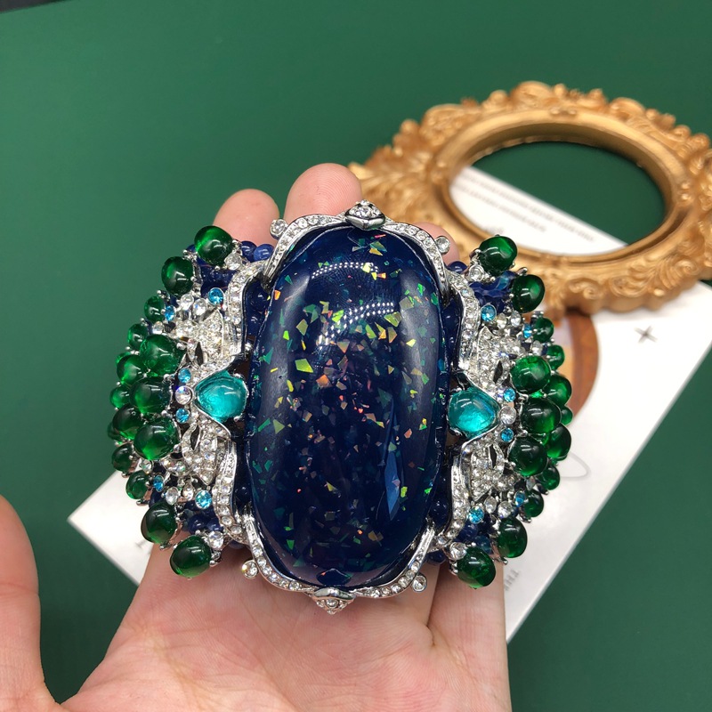 럭셔리 빈티지 청키 비즈 팔찌, 라인스톤 & 에메랄드  - Resin Bangle Bracelet 리뷰 및 가격